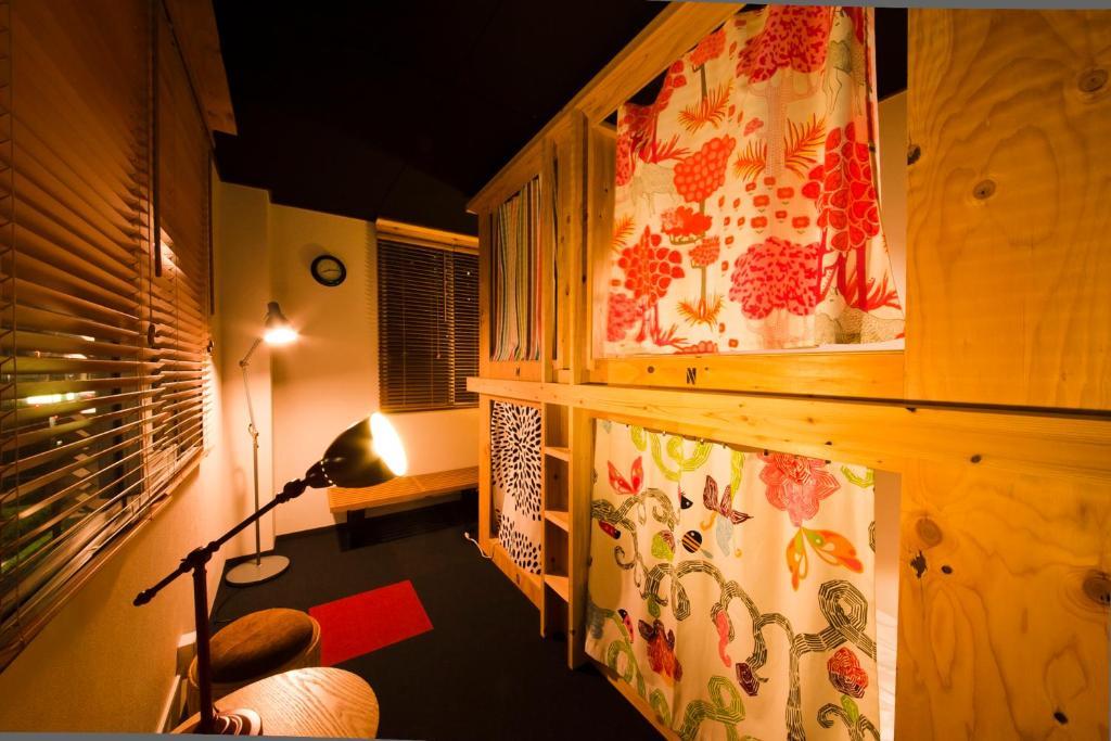 Hakata Gofukumachi Hostel Takataniya ฟูกุโอกะ ห้อง รูปภาพ