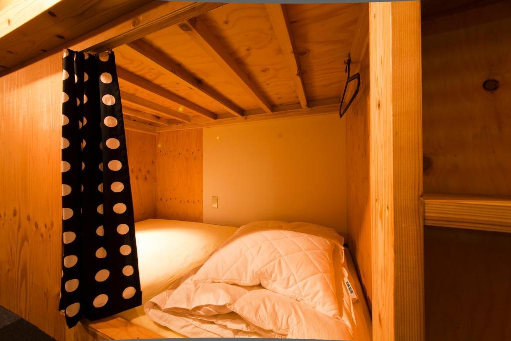 Hakata Gofukumachi Hostel Takataniya ฟูกุโอกะ ห้อง รูปภาพ