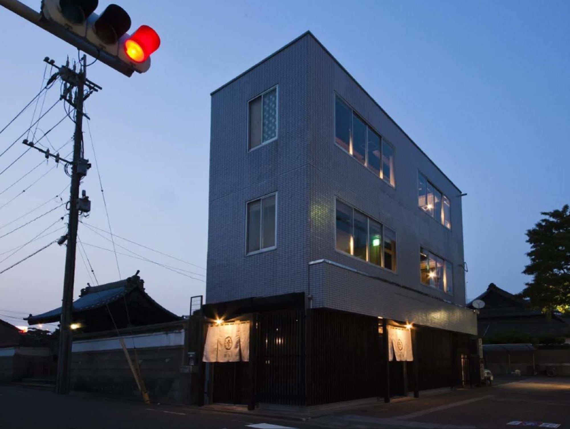 Hakata Gofukumachi Hostel Takataniya ฟูกุโอกะ ภายนอก รูปภาพ
